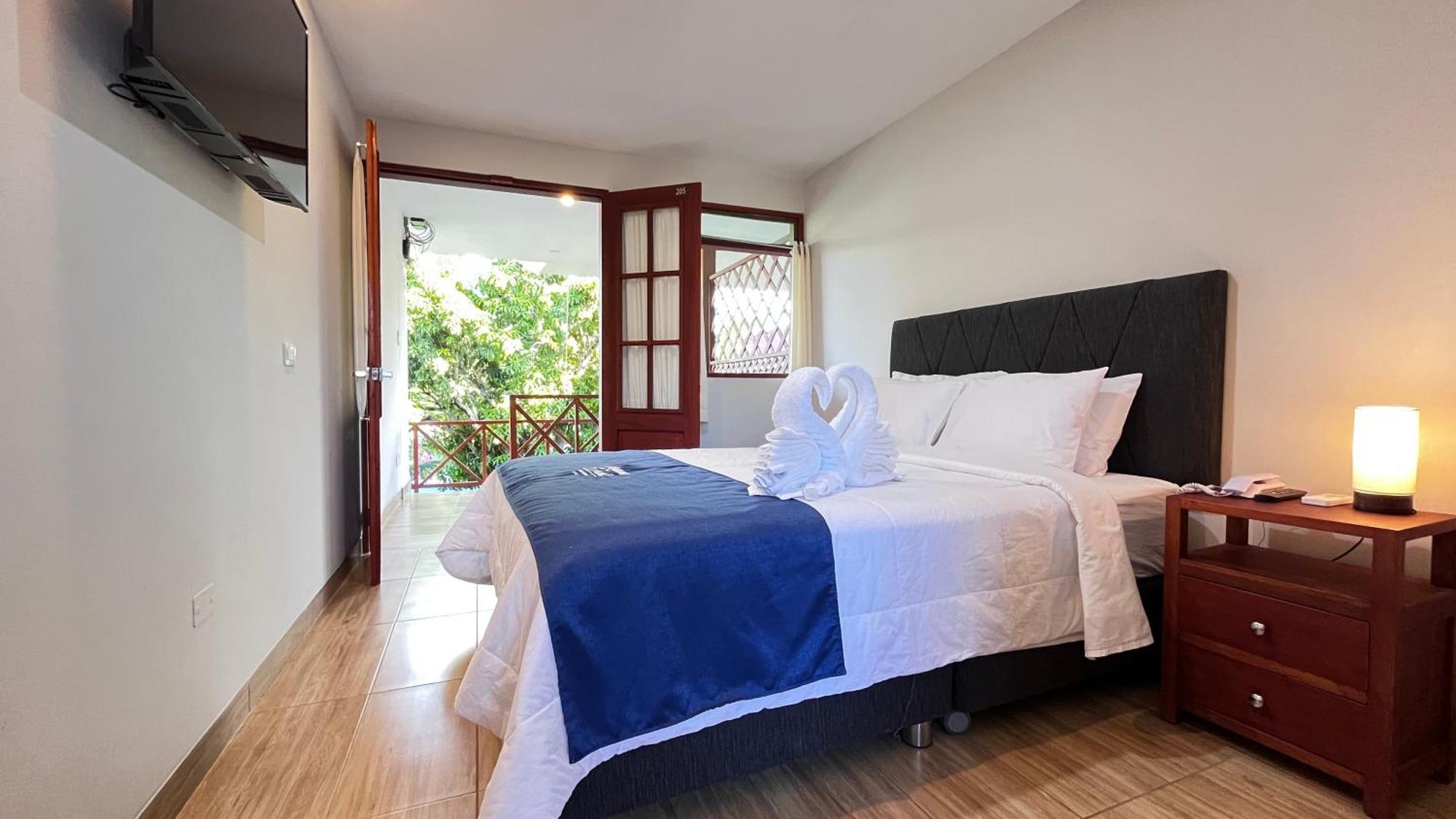 Laguna Azul Hotel & Suites Sauce Dış mekan fotoğraf