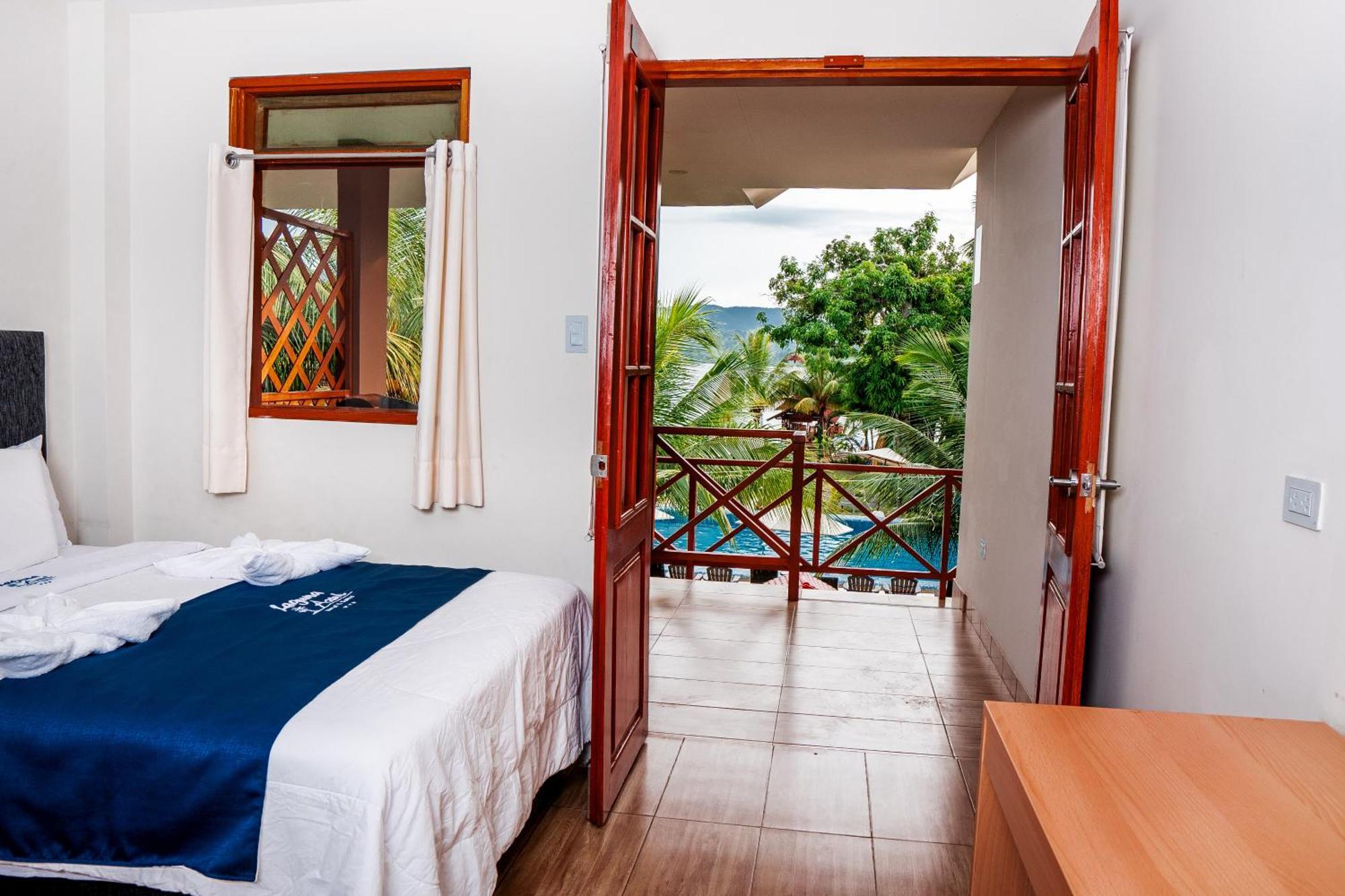 Laguna Azul Hotel & Suites Sauce Dış mekan fotoğraf